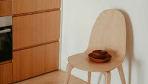 Read more about the article  3 Model Kursi Cocok untuk Kamu Si Paling Minimalis!